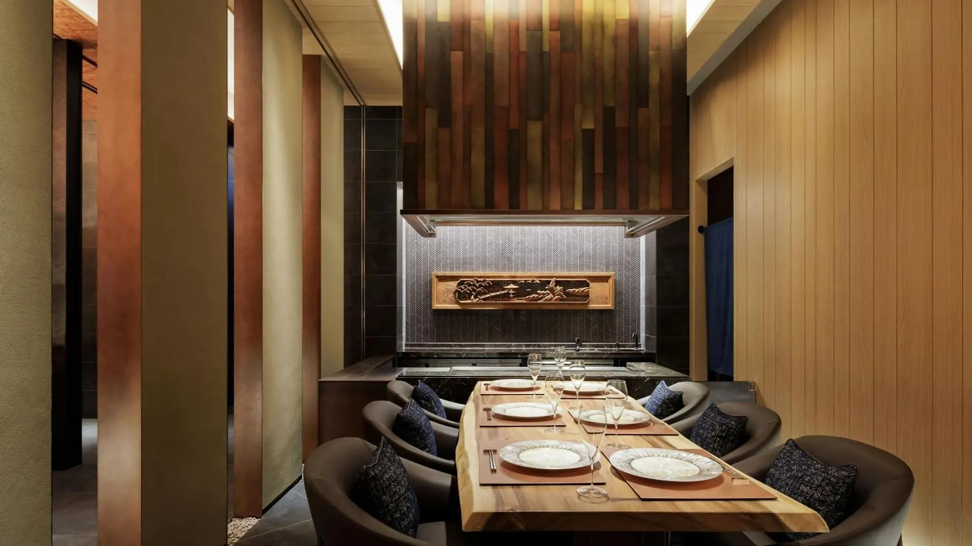 The Osaka Station Hotel, Autograph Collection 5*,  日本