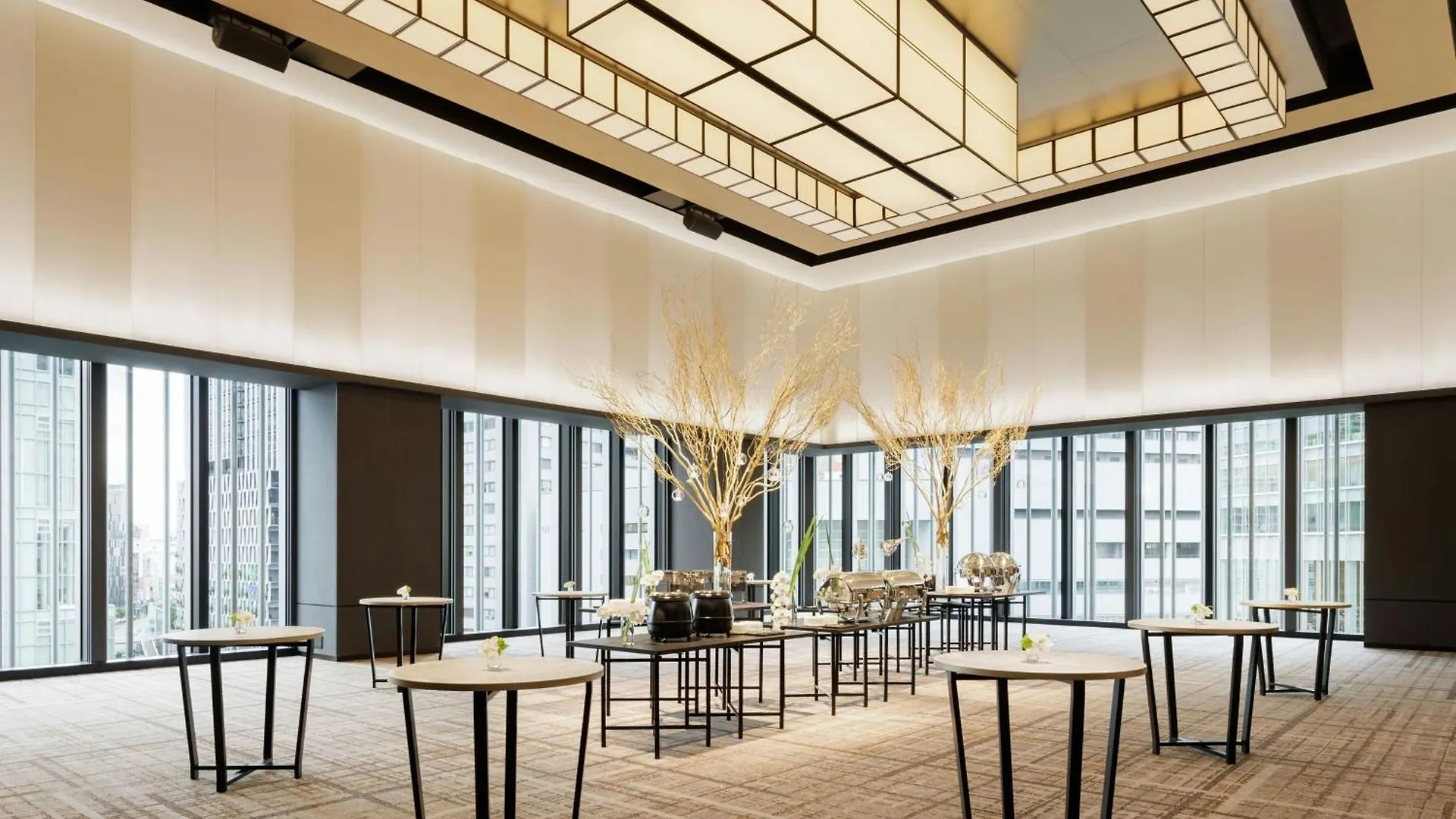 The Osaka Station Hotel, Autograph Collection 日本
