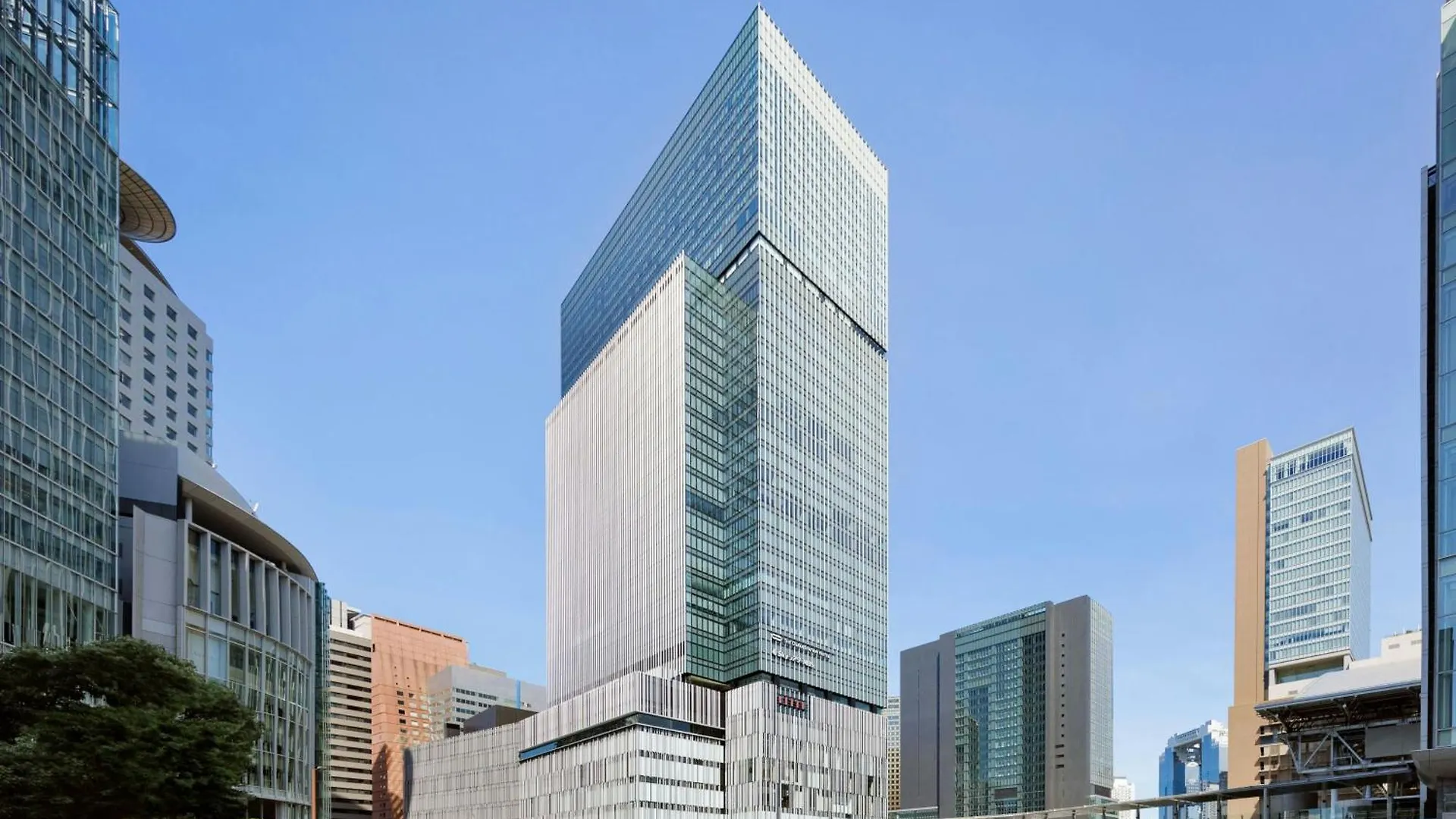 The Osaka Station Hotel, Autograph Collection ホテル