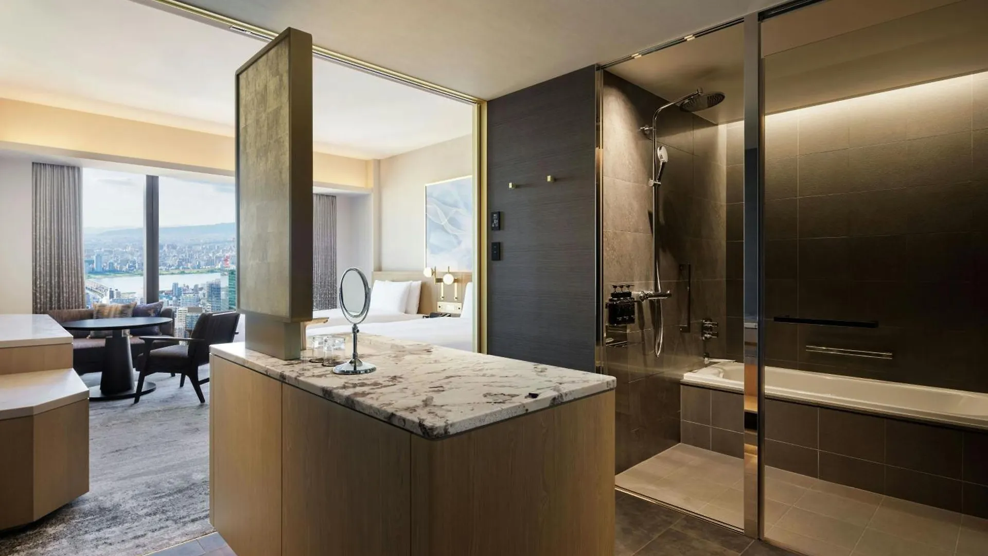 The Osaka Station Hotel, Autograph Collection 5*,